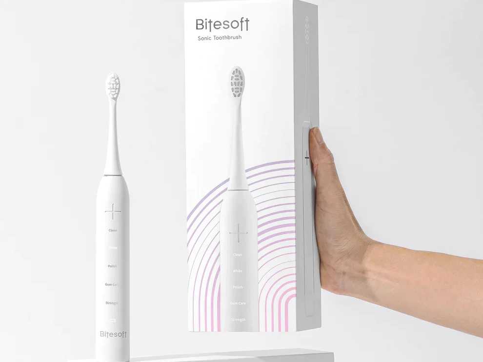 Ultrasonic Electric Toothbrush vs Standard Toothbrush | Aalto