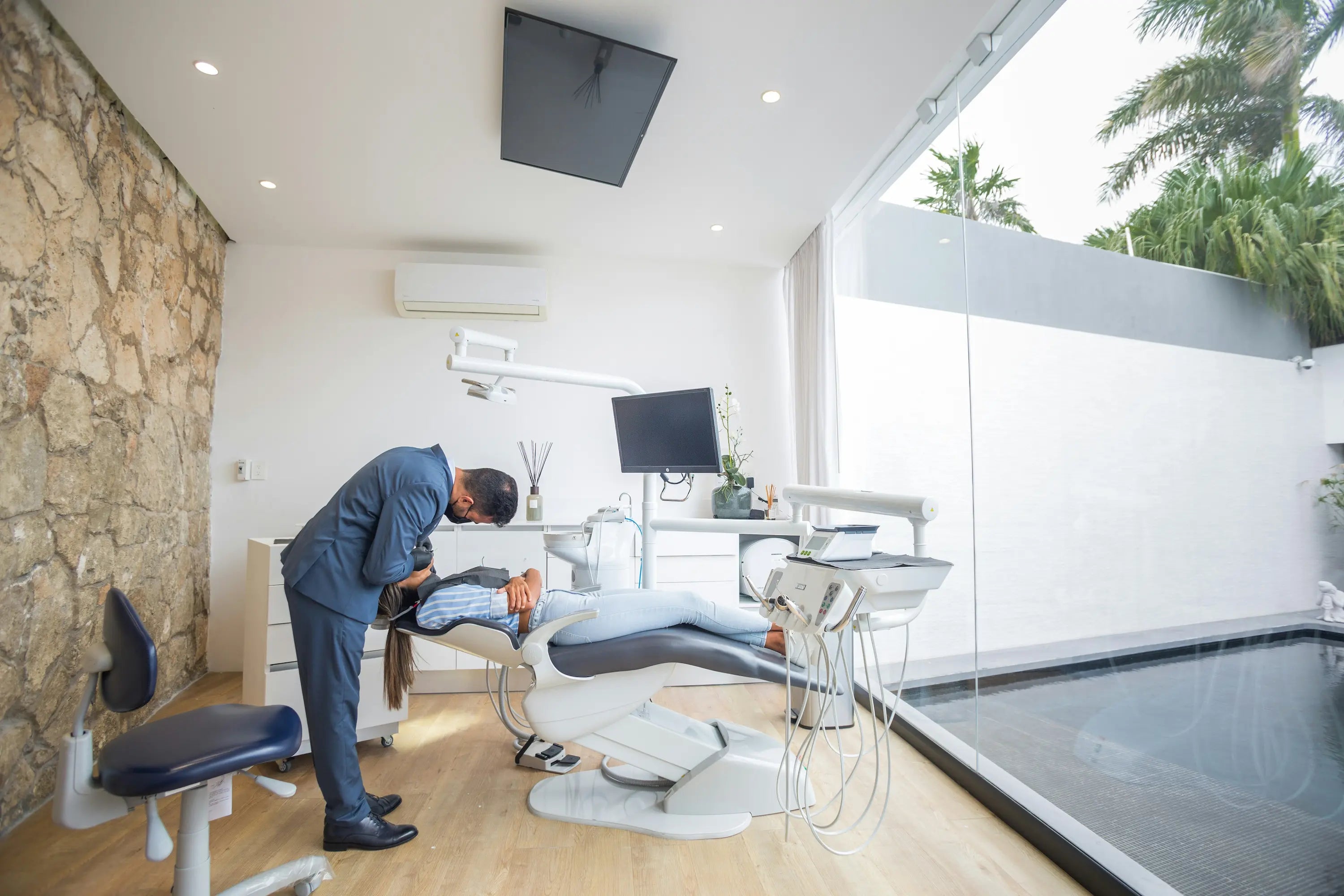 Why Clear Aligner Pricing Varies — And What Actually Matters